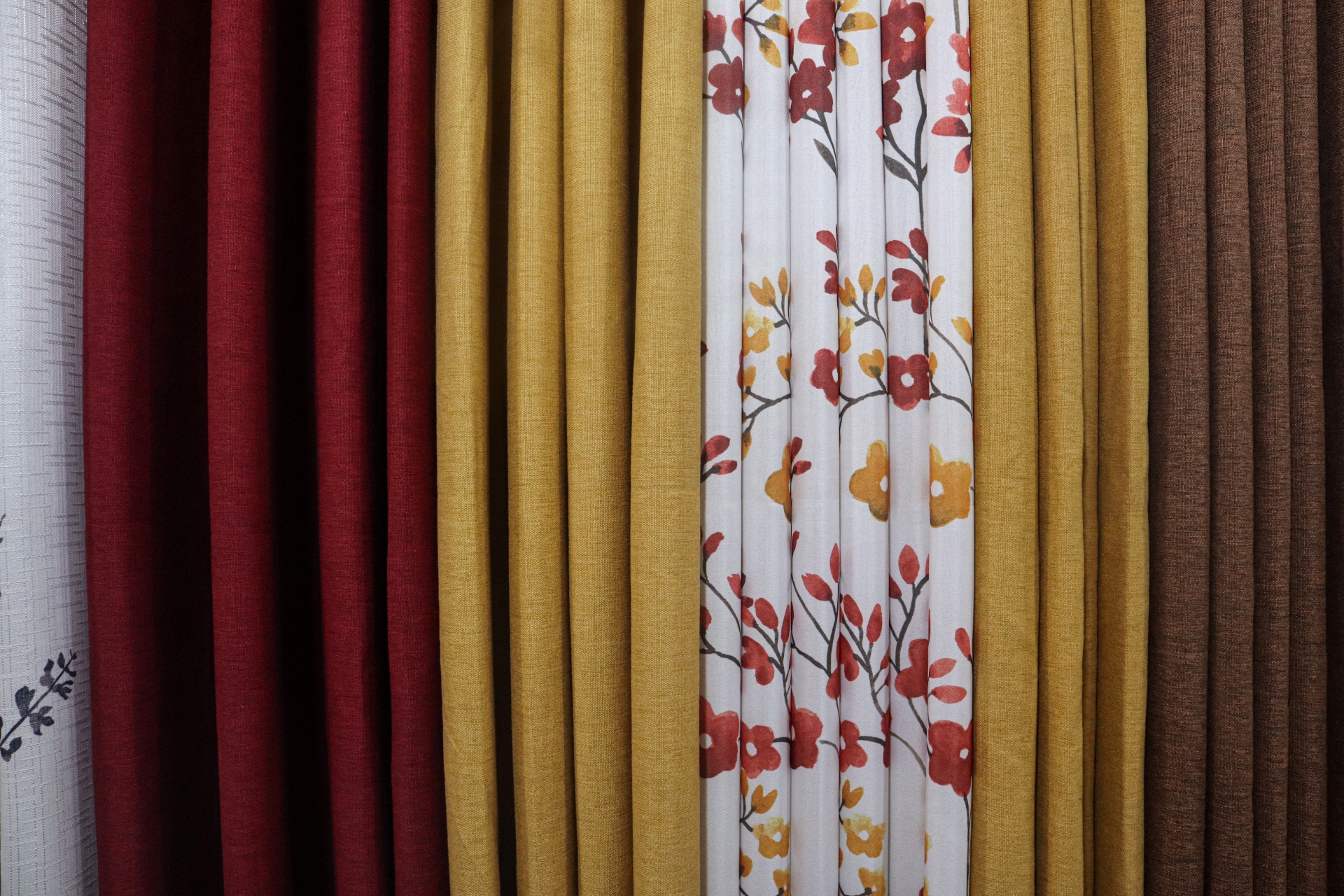 Curtain & Furnishing